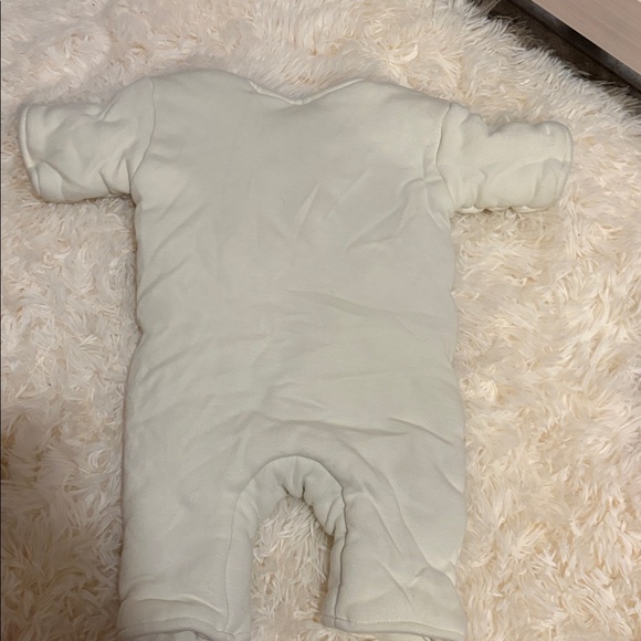 Magic Sleepsuit - Picture 3 of 4